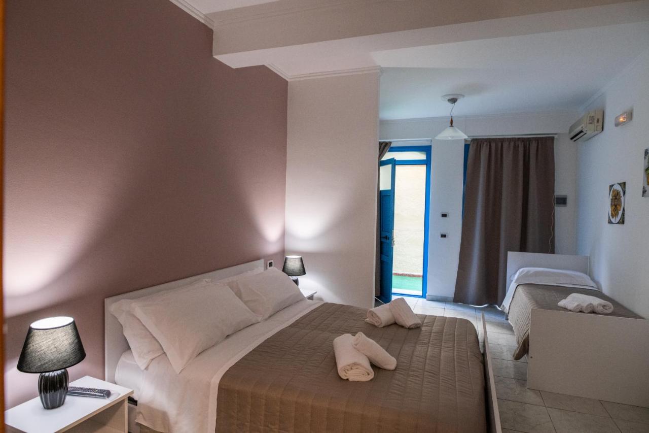 Ada Hotel Giardini-Naxos Extérieur photo